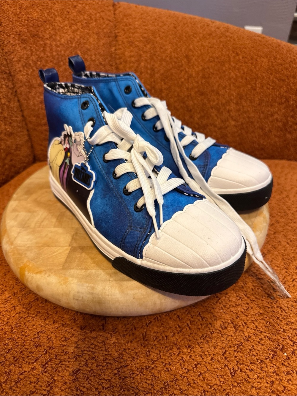 Disney villains high top size 9.5  high top blue